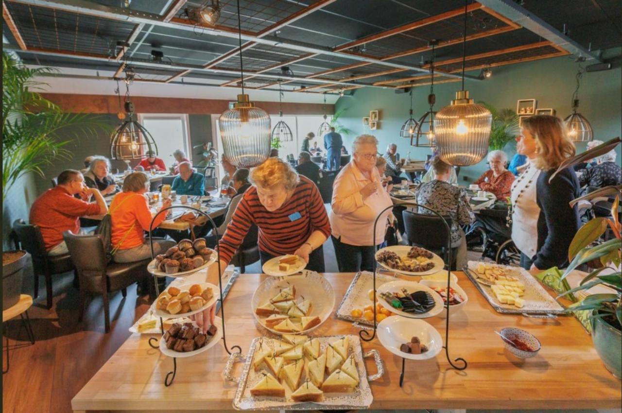 B&B Hotel De Vrije Vogel Elsloo  Eksteriør billede